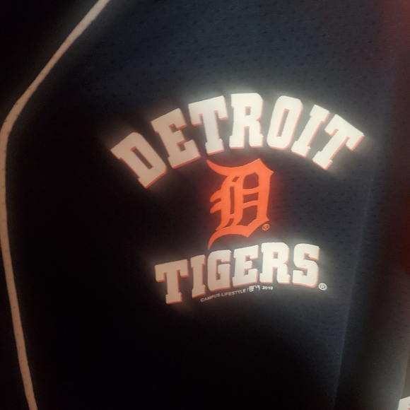 Detroit Tigers Boys Jersey Large - Picture 5 of 5